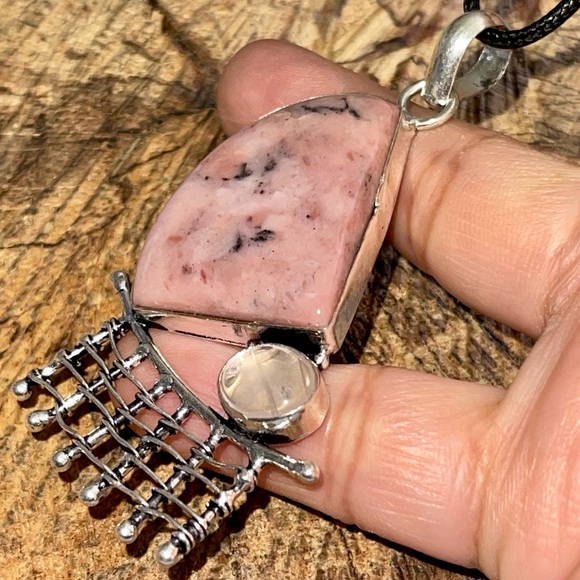 Pink Peruvian Opal & Clear Rose Quartz Pendant 2 7/8” - Picture 4 of 13